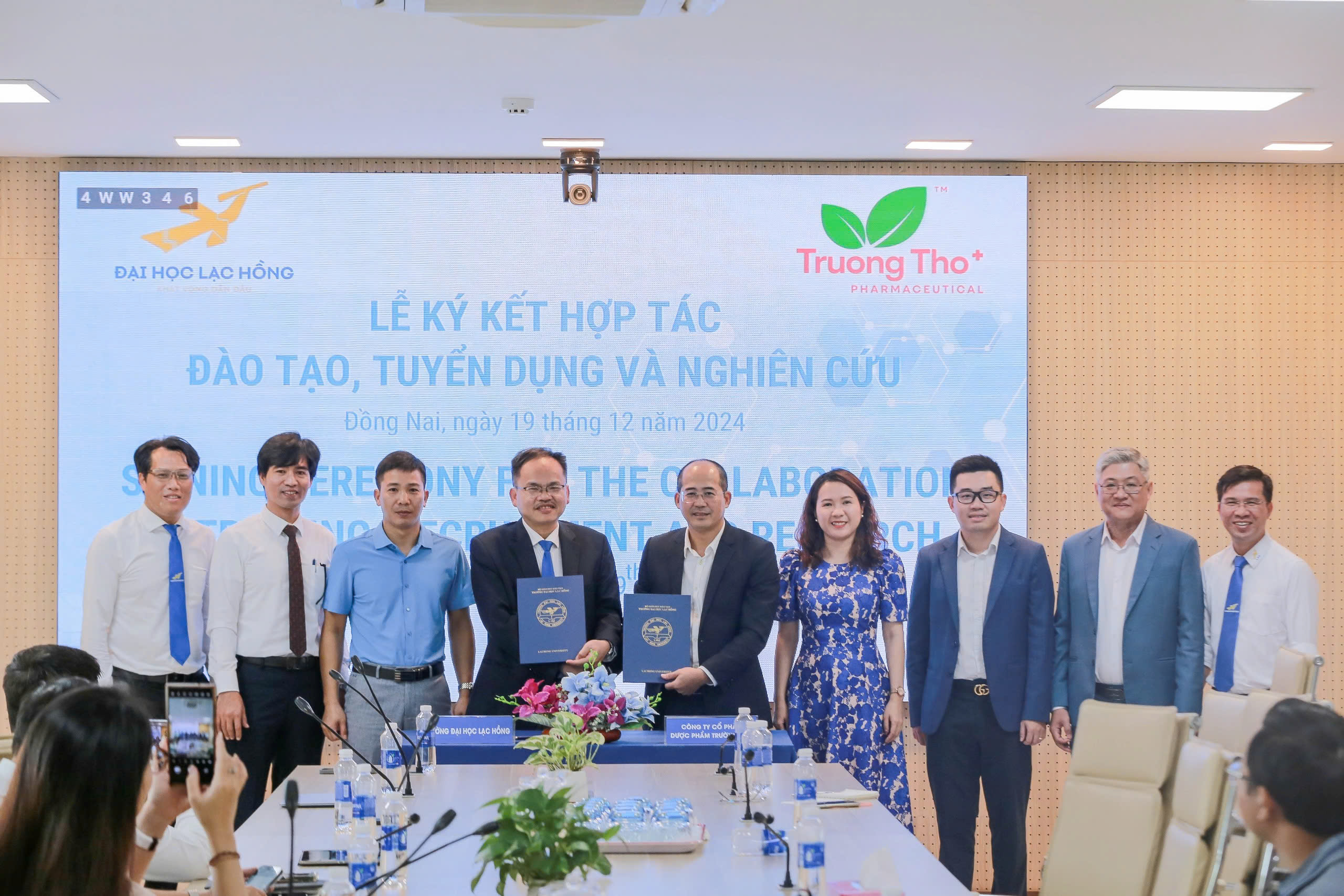KÝ KẾT HỢP TÁC ĐÀO TẠO, TUYỂN DỤNG VÀ NGHIÊN CỨU KHOA HỌC